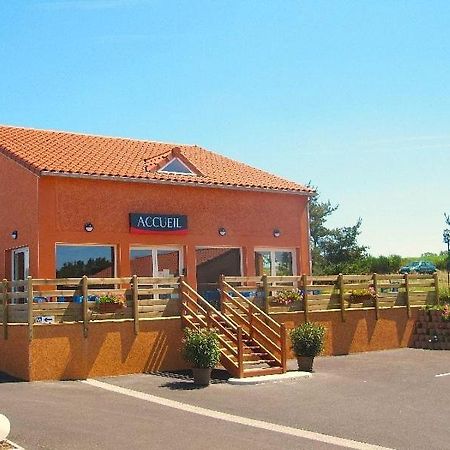 Hôtel Cantal Cottages Saint-Georges (Cantal) Exterior foto