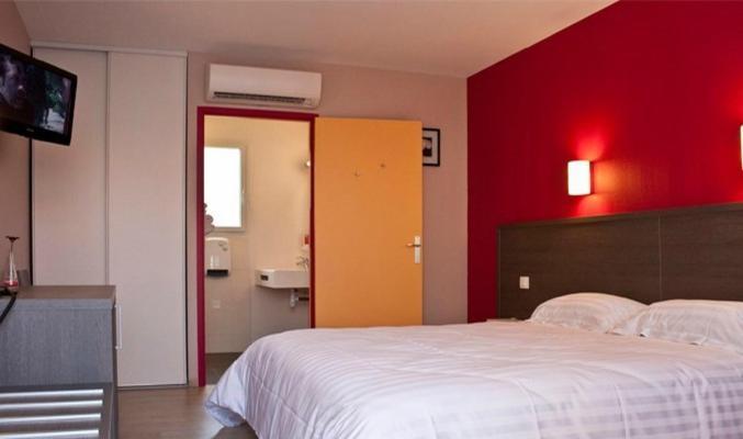 Hôtel Cantal Cottages Saint-Georges (Cantal) Quarto foto