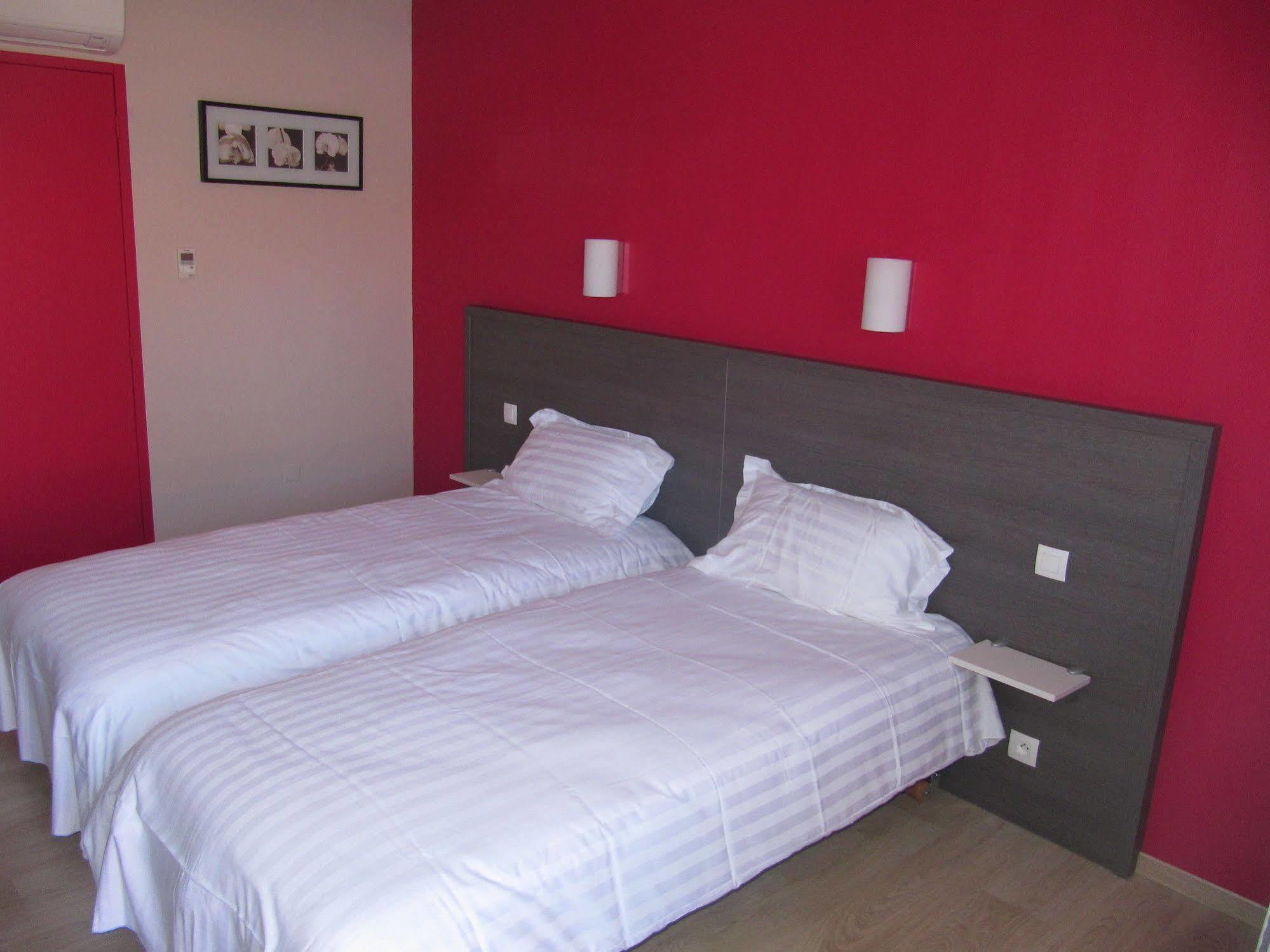 Hôtel Cantal Cottages Saint-Georges (Cantal) Exterior foto